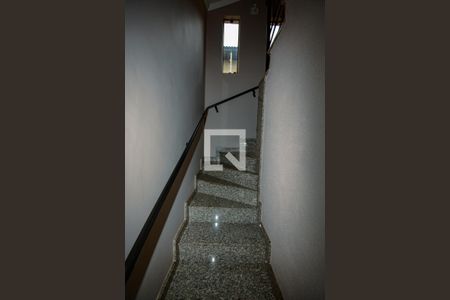 Casa à venda com 234m², 5 quartos e 2 vagasAcesso ao andar de cima