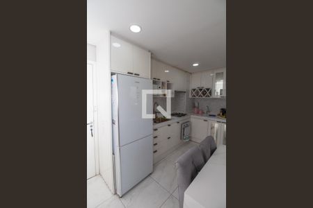 Apartamento à venda com 34m², 2 quartos e 1 vagaCozinha e Área de Serviço