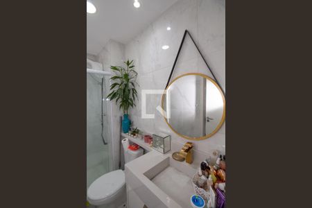 Apartamento à venda com 34m², 2 quartos e 1 vagaBanheiro Social