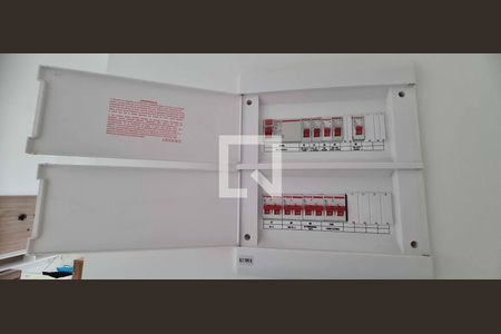 Apartamento à venda com 40m², 1 quarto e 1 vaga Apartamento à venda com 40m², 1 quarto e 1 vagaDisjuntor