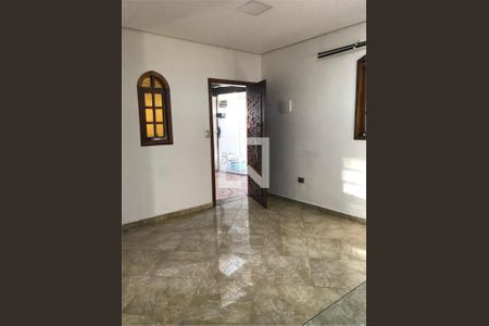 Casa à venda com 3 quartos, 105m² em Utinga, Santo André