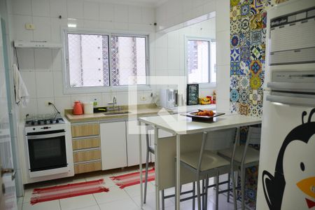 Apartamento à venda com 108m², 3 quartos e 2 vagasCozinha