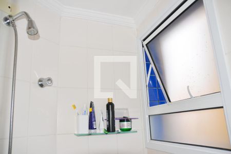 Apartamento à venda com 108m², 3 quartos e 2 vagasBanheiro quarto 1