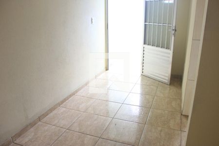 Sala de casa para alugar com 2 quartos, 80m² em Jardim Rosana, Guarulhos