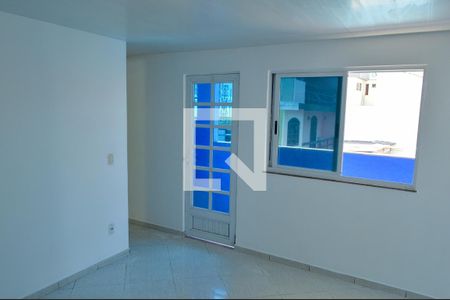 Sala de casa de condomínio para alugar com 4 quartos, 120m² em Jacarepaguá, Rio de Janeiro