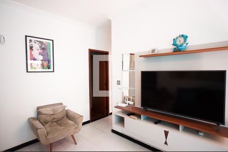 Sala de casa de condomínio à venda com 3 quartos, 140m² em Castelo, Belo Horizonte