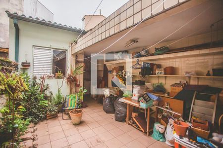 Casa à venda com 180m², 2 quartos e 1 vagaQuintal