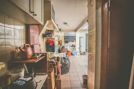 Casa à venda com 180m², 2 quartos e 1 vagaÁrea de Serviço