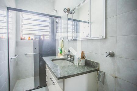 Casa à venda com 180m², 2 quartos e 1 vagaBanheiro