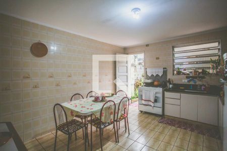 Casa à venda com 180m², 2 quartos e 1 vagaCozinha