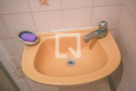 Casa à venda com 180m², 2 quartos e 1 vagaBanheiro de Serviço