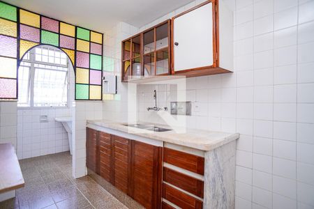 Cozinha de apartamento para alugar com 1 quarto, 80m² em Santa Rosa, Niterói
