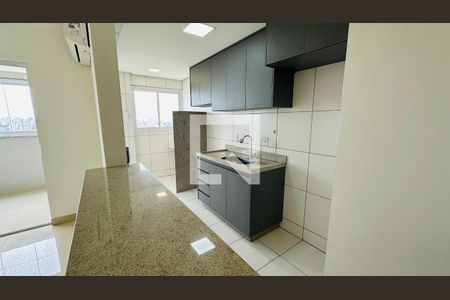 Apartamento à venda com 62m², 2 quartos e 2 vagas Apartamento à venda com 62m², 2 quartos e 2 vagasCozinha