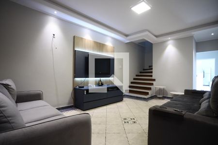 Sala de casa à venda com 3 quartos, 200m² em Ferreira, São Paulo