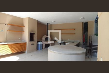 Apartamento para alugar com 77m², 2 quartos e 1 vaga Apartamento para alugar com 77m², 2 quartos e 1 vagaChurrasqueira com forno de pizza
