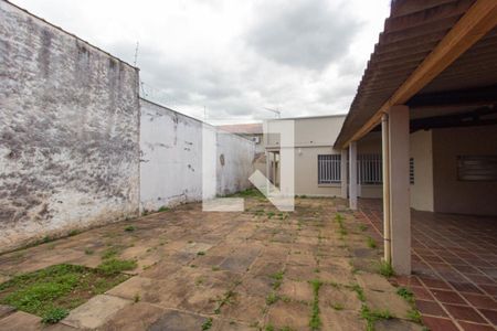 Casa para alugar com 200m², 4 quartos e 4 vagasQuintal