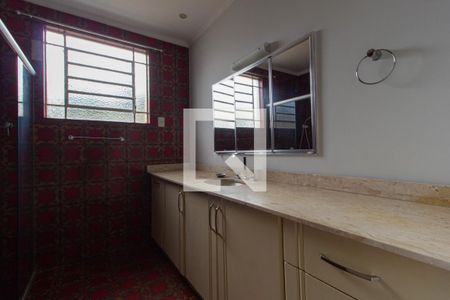 Casa para alugar com 200m², 4 quartos e 4 vagasBanheiro 1