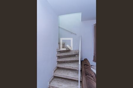 Escada de casa à venda com 3 quartos, 121m² em Casa Verde Média, São Paulo