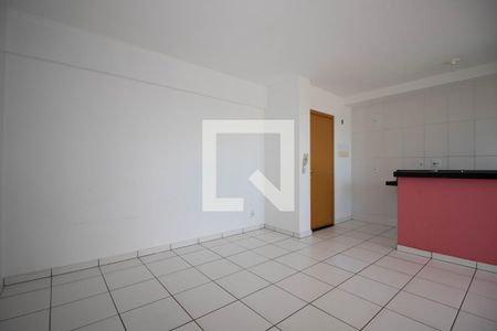 Sala de apartamento para alugar com 3 quartos, 63m² em Recanto das Emas, Brasília