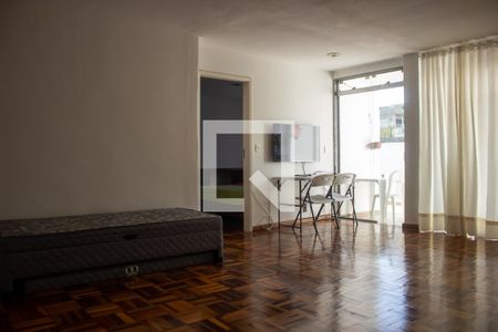 Sala de apartamento à venda com 2 quartos, 130m² em Humaitá, Rio de Janeiro