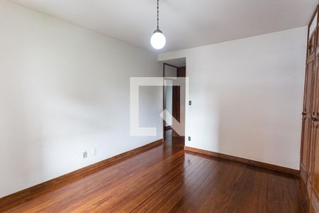 Suíte de apartamento à venda com 4 quartos, 200m² em Funcionários, Belo Horizonte