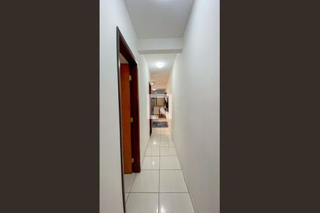 Corredor de apartamento à venda com 2 quartos, 50m² em Utinga, Santo André