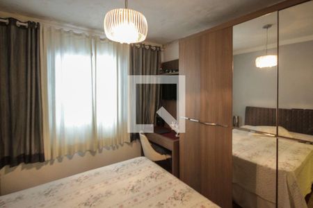 Casa à venda com 230m², 3 quartos e 2 vagasQuarto 02