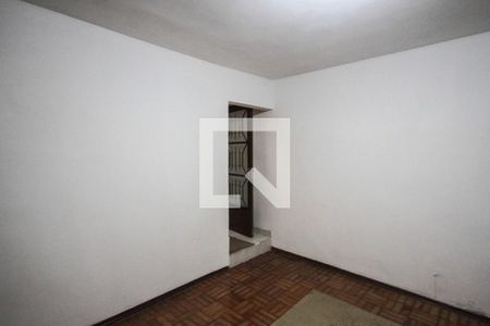 Casa à venda com 230m², 3 quartos e 2 vagasQuarto de Serviço