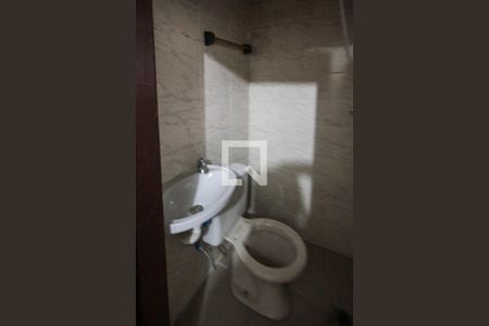 Casa à venda com 230m², 3 quartos e 2 vagasBanheiro da Casa 02