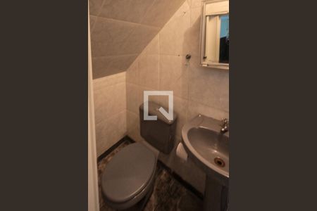 Casa à venda com 230m², 3 quartos e 2 vagasLavabo 02