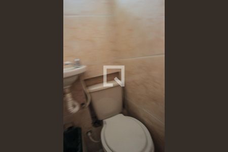 Casa à venda com 230m², 3 quartos e 2 vagasLavabo