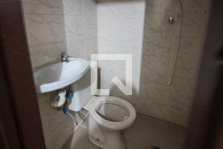 Casa à venda com 230m², 3 quartos e 2 vagasBanheiro da Casa 02