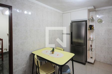 Casa à venda com 230m², 3 quartos e 2 vagasCozinha