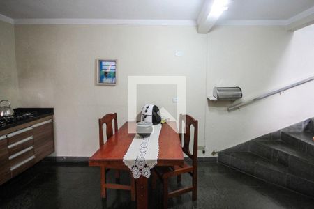 Casa à venda com 230m², 3 quartos e 2 vagasCozinha 02