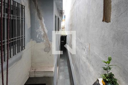 Casa à venda com 230m², 3 quartos e 2 vagasEscada