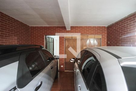 Casa à venda com 230m², 3 quartos e 2 vagasGaragem