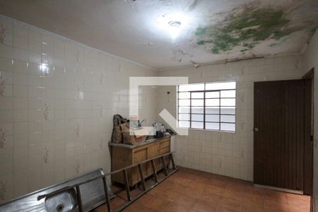 Casa à venda com 230m², 3 quartos e 2 vagasSala casa 02