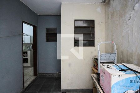 Casa à venda com 230m², 3 quartos e 2 vagasÁrea de Serviço