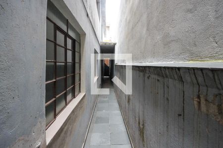 Casa à venda com 230m², 3 quartos e 2 vagasEscada