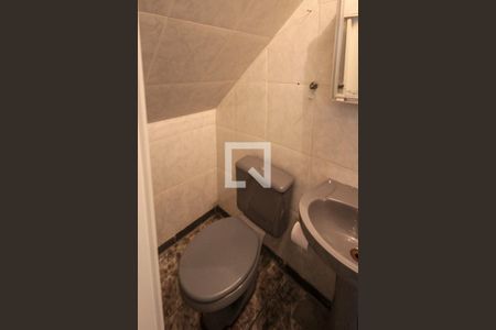 Casa à venda com 230m², 3 quartos e 2 vagasLavabo 02