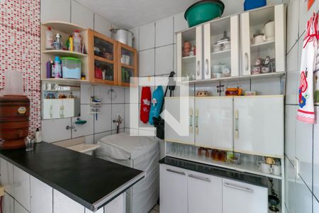 Casa à venda com 200m², 3 quartos e 2 vagasCozinha 