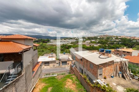 Casa à venda com 200m², 3 quartos e 2 vagasCozinha 