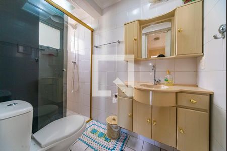 Banheiro  de apartamento à venda com 2 quartos, 59m² em Vila Alzira, Santo André