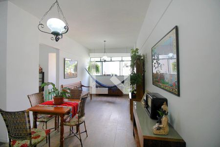 Sala de apartamento à venda com 4 quartos, 135m² em Centro, Belo Horizonte