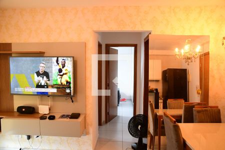 Sala de apartamento para alugar com 2 quartos, 64m² em Jardim Marilu, Cotia