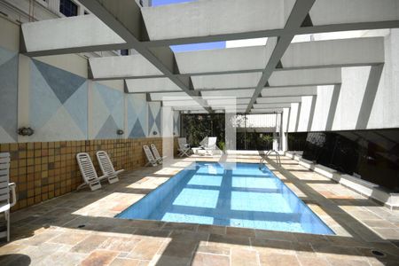 Apartamento à venda com 90m², 3 quartos e 1 vagaPiscina