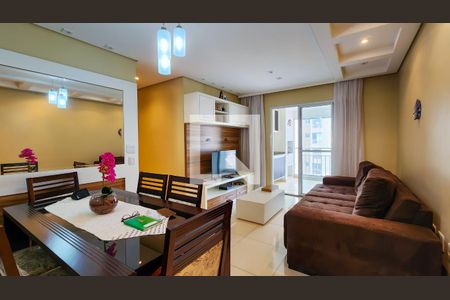 Sala  de apartamento à venda com 2 quartos, 85m² em Jardim Tupanci, Barueri