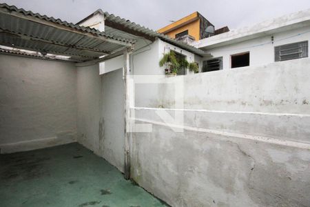 Casa para alugar com 100m², 2 quartos e 1 vagaQuintal