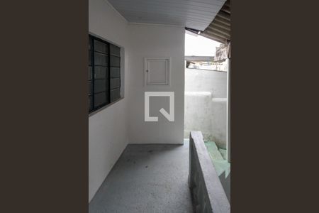 Casa para alugar com 100m², 2 quartos e 1 vagaVaranda de entrada