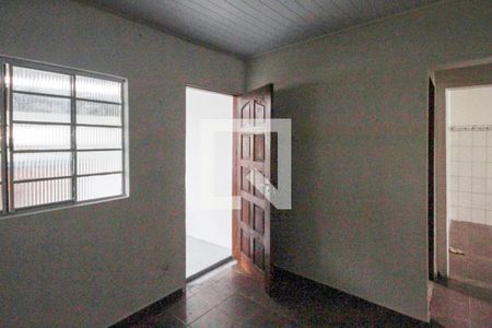 Sala de casa para alugar com 2 quartos, 100m² em Jardim Tiete, São Paulo